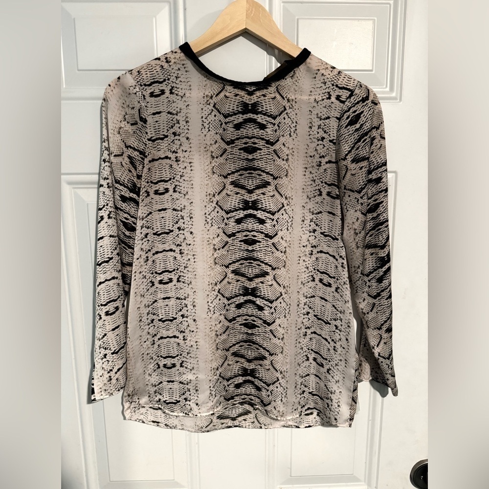 Zara Black and Cream Patterned Blouse